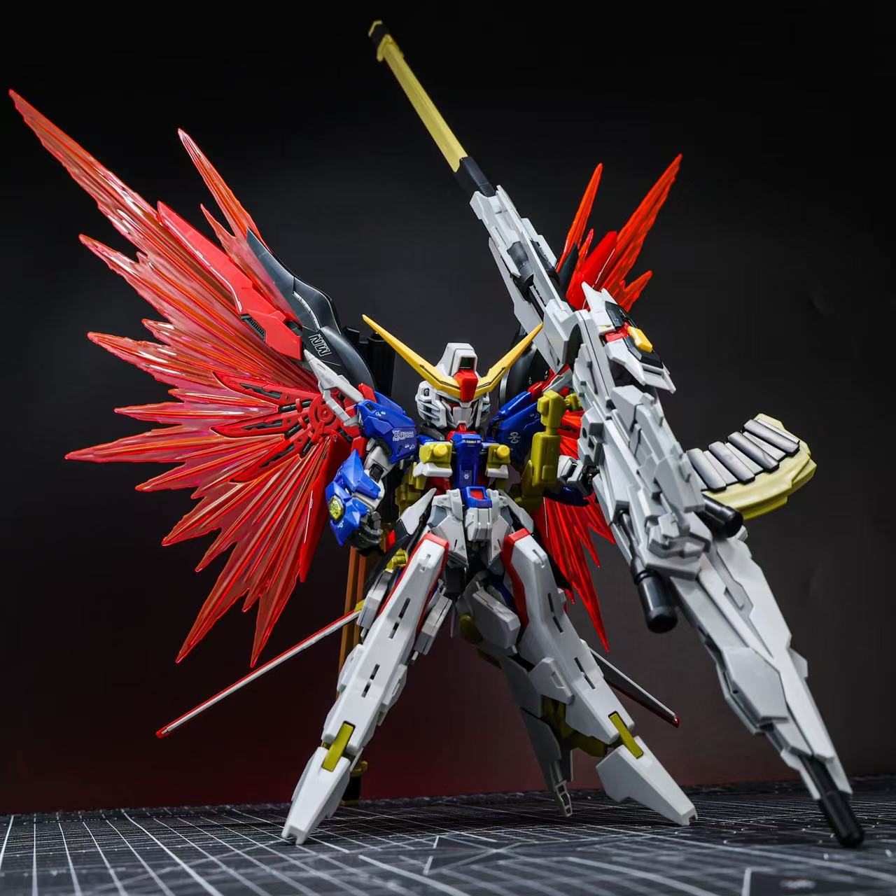 SUPA Model MGSD Destiny ZGMF X42S with Zeus Shilouete Parts